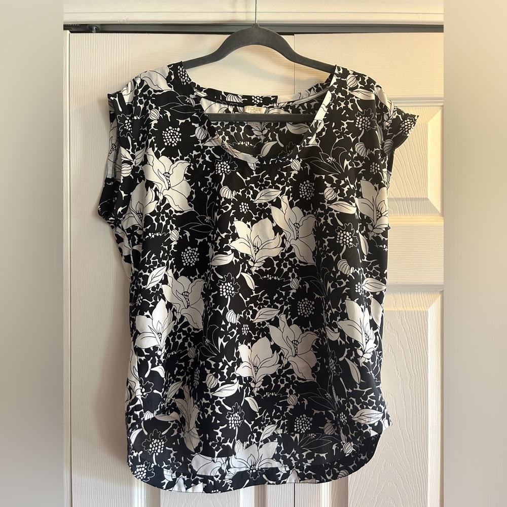 J.Crew Blouse Black White Floral Short Sleeve Size 12